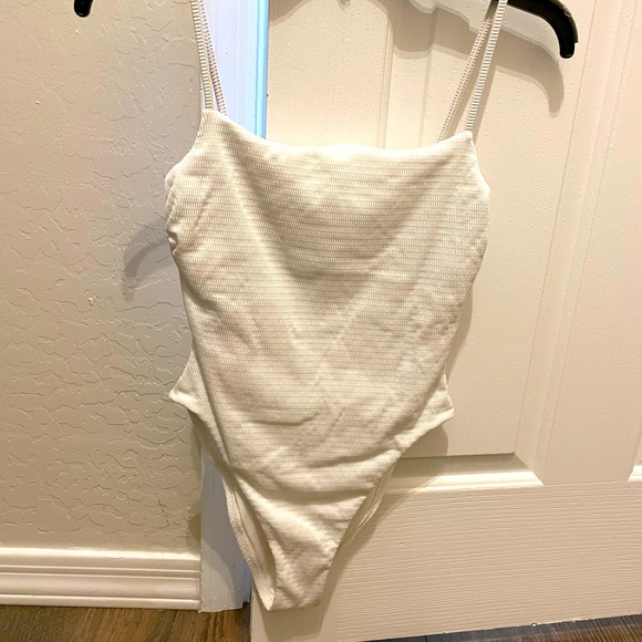 Vitamin A Swim White Ribbed one piece - Picture 1 of 5